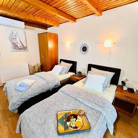 Apartment Salas Kod Bobana *